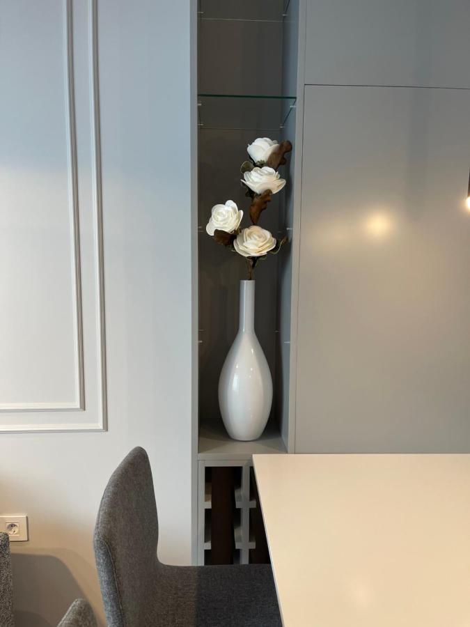 נובי סאד Pupin Palace Apartments מראה חיצוני תמונה