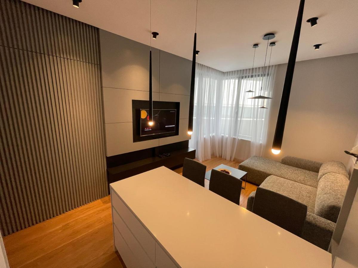 נובי סאד Pupin Palace Apartments מראה חיצוני תמונה